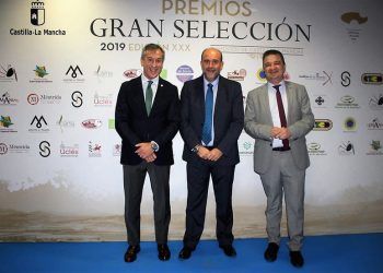 Eurocaja Rural acude a los ‘XXX Premios Gran Selección’, apoyando al sector agroalimentario de la región