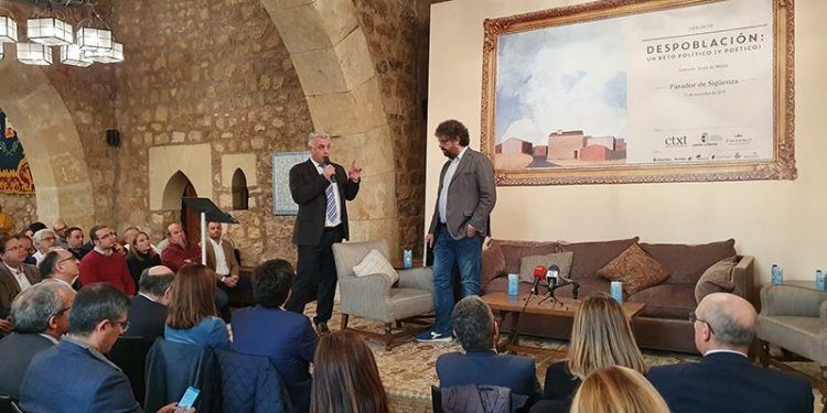 José Luis Vega reclama cambios normativos para asentar población y actividad en pequeños municipios José Luis Vega reclama cambios normativos para asentar población y actividad en pequeños municipios