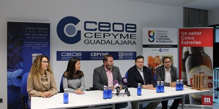 Entregados los premios del concurso de la Ruta de la Tapa de Otoño 2019 de la Federación de Turismo y Hostelería de Guadalajara Entregados los premios del concurso de la Ruta de la Tapa de Otoño 2019 de la Federación de Turismo y Hostelería de Guadalajara
