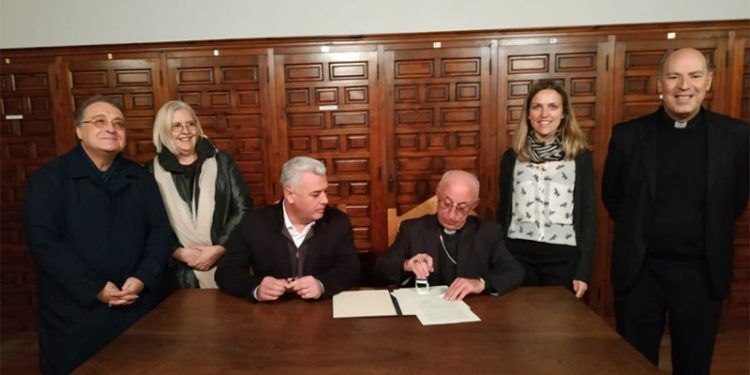 La Diputación triplicará en sus presupuestos la inversión para conservación del patrimonio artístico y cultural de Guadalajara La Diputación triplicará en sus presupuestos la inversión para conservación del patrimonio artístico y cultural de Guadalajara