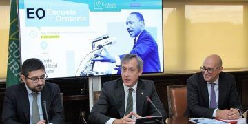 La Fundación Eurocaja Rural lanza la III edición de la ‘Escuela de Oratoria’ para superar el miedo a hablar en público y mejorar la capacidad comunicativa