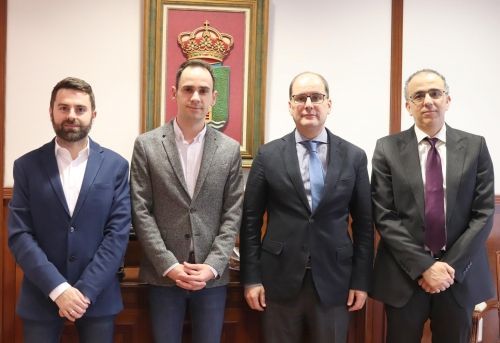 El cónsul general de Marruecos en España visita el Ayuntamiento de Cabanillas 1 El cónsul general de Marruecos en España visita el Ayuntamiento de Cabanillas