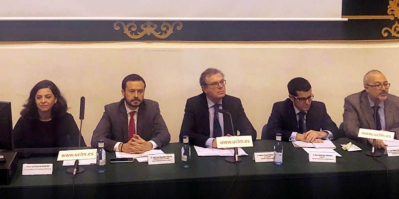 El rector aboga por que la UCLM lidere el diálogo social contra el cambio climático en Castilla-La Mancha 1 El rector aboga por que la UCLM lidere el diálogo social contra el cambio climático en Castilla-La Mancha