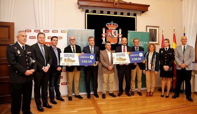Fundación Eurocaja Rural, Grupo Tello Alimentación y CNP entregan a Cruz Roja y ASPRONA Albacete los 19.393 euros de su Carrera Solidaria Fundación Eurocaja Rural, Grupo Tello Alimentación y CNP entregan a Cruz Roja y ASPRONA Albacete los 19.393 euros de su Carrera Solidaria