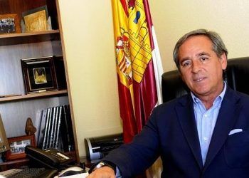Los empresarios muestran su preocupación ante las medidas anunciadas y espera que el nuevo Gobierno las modere Los empresarios muestran su preocupación ante las medidas anunciadas y espera que el nuevo Gobierno las modere