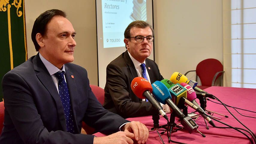 CRUE Universidades Españolas elabora en Toledo el documento que definirá la Universidad del futuro 1 CRUE Universidades Españolas elabora en Toledo el documento que definirá la Universidad del futuro