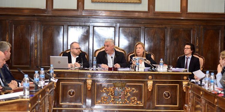 La Diputación de Guadalajara aprueba invertir 19,6 millones de euros en Planes Provinciales y Caminos Rurales en este mandato La Diputación de Guadalajara aprueba invertir 19,6 millones de euros en Planes Provinciales y Caminos Rurales en este mandato