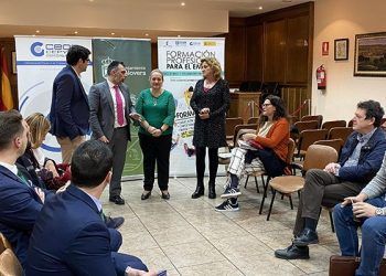 Los empresarios de Alovera se informan de la Formación Profesional para el Empleo en un nuevo encuentro de Guadanetwork Los empresarios de Alovera se informan de la Formación Profesional para el Empleo en un nuevo encuentro de Guadanetwork