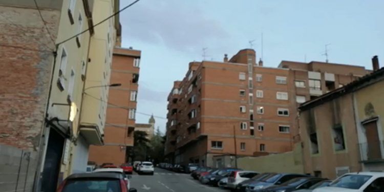 Un barrio entero de Guadalajara sortea el aburrimiento del encierro jugando al bingo