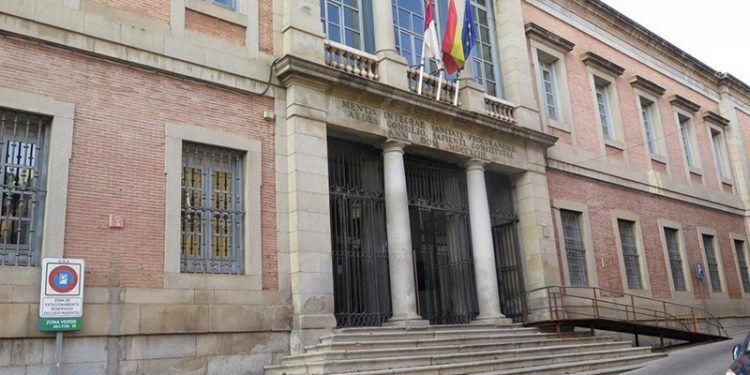 El Gobierno regional y Microsoft colaboran para ayudar a implantar el teletrabajo en pymes, centros educativos y ayuntamientos, a través de la iniciativa solidaria ‘Todos desde casa’