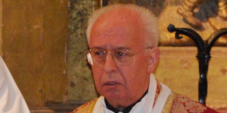 Fallece Marciano Somolinos, sacerdote y canónigo de la catedral de Sigüenza Fallece Marciano Somolinos, sacerdote y canónigo de la catedral de Sigüenza