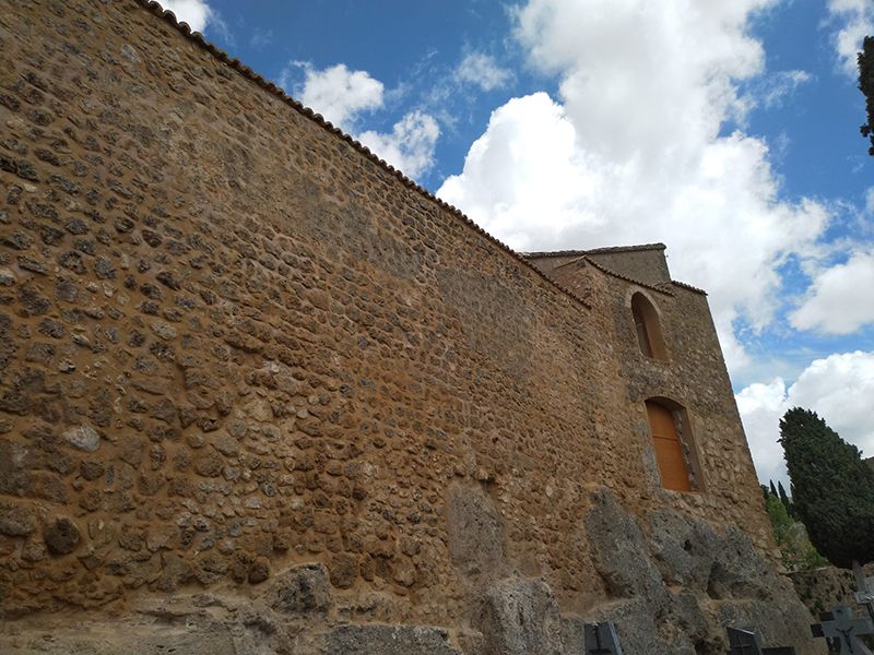 Finalizadas las obras de rehabilitación del lienzo sur de la muralla del Castillo de la Piedra Bermeja
