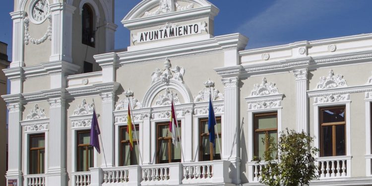 El Ayuntamiento de Guadalajara aprueba las convocatorias de subvenciones de acción social y de comunidades religiosas para personas necesitadas