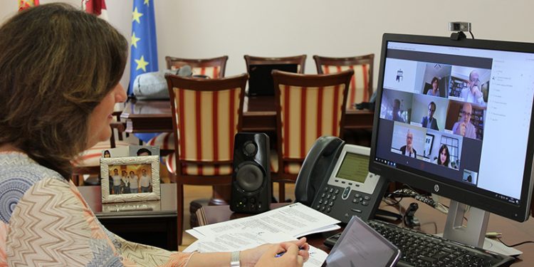 El Gobierno de Castilla-La Mancha subraya su compromiso con la mejora de la competitividad de la industria regional tras el COVID El Gobierno de Castilla-La Mancha subraya su compromiso con la mejora de la competitividad de la industria regional tras el COVID