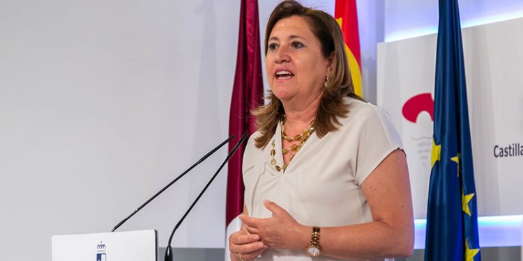 La Junta repartirá más de un millón de mascarillas a los centros educativos y a las universidades para garantizar la salud el próximo curso