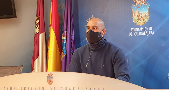 El PP elabora una batería de propuestas para que Alberto Rojo “arranque” con el proyecto de dinamizar el Mercado de Abastos