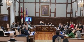 El Grupo Popular denuncia que el PSOE de la Diputación de Guadalajara apoya una ley educativa que “ataca la libertad de enseñanza y elección de los padres”