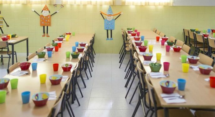 El Ayuntamiento de Guadalajara ha repartido por primera vez estas Navidades 1.065 comidas a 136 niñas y niños becados El Ayuntamiento de Guadalajara ha repartido por primera vez estas Navidades 1.065 comidas a 136 niñas y niños becados