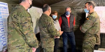 Robles agradece a efectivos de Geacam y de la unidad militar del Ejército de Tierra su apoyo en las labores de limpieza en Guadalajara