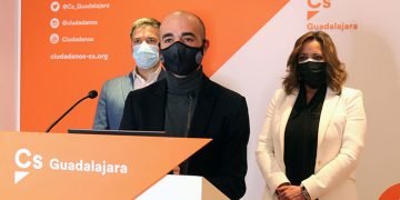 Cs Guadalajara asegura que el decretazo de Sánchez para la reducción de la brecha de género no da solución al problema, y además, penaliza a las familias