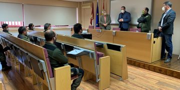 El delegado de la Junta clausura un curso especializado en habilidades comunicativas dirigido a Agentes Medioambientales