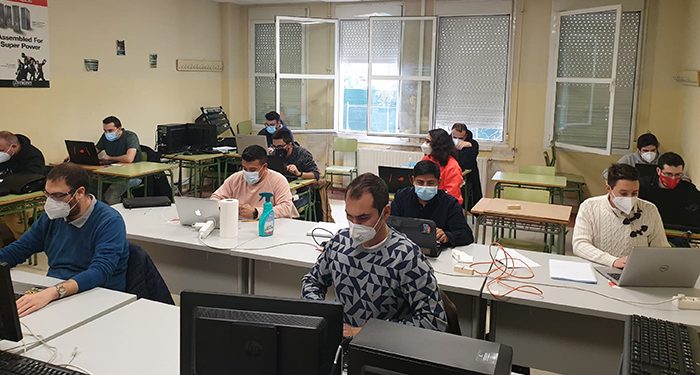 El instituto Arcipreste de Hita imparte el primer curso de especialización de Formación Profesional que se ha convocado en Guadalajara El instituto Arcipreste de Hita imparte el primer curso de especialización de Formación Profesional que se ha convocado en Guadalajara