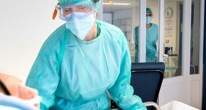 Miércoles 24 de febrero: El covid vuelve a mostrarse despiadado y mata a tres personas en Guadalajara y contagia a 52 personas