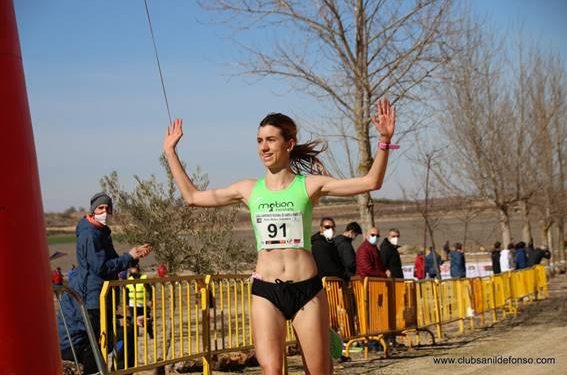 Tres medallas para el Caredent Clínica Dental – CA Unión Guadalajara en el Campeonato Regional de Campo a Través Tres medallas para el Caredent Clínica Dental – CA Unión Guadalajara en el Campeonato Regional de Campo a Través
