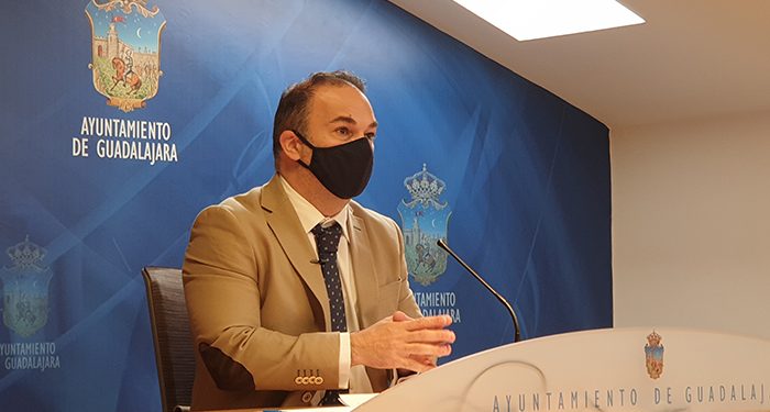 El Grupo Popular propone a Rojo la creación de una comisión específica para tramitar proyectos con fondos europeos El Grupo Popular propone a Rojo la creación de una comisión específica para tramitar proyectos con fondos europeos
