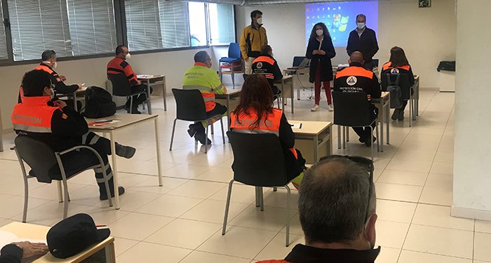 Siete agrupaciones de Protección Civil de Guadalajara se forman en diversas técnicas para actuar ante un incendio en espacios con vegetación Siete agrupaciones de Protección Civil de Guadalajara se forman en diversas técnicas para actuar ante un incendio en espacios con vegetación