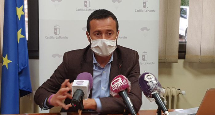 El Gobierno regional traslada a los agentes sociales su compromiso en la lucha contra el cambio climático El Gobierno regional traslada a los agentes sociales su compromiso en la lucha contra el cambio climático