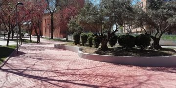 El Plan de Empleo del Ayuntamiento de Guadalajara ejecuta un arreglo integral del parque de la calle Hermanos Fernández Galiano mejorando su accesibilidad
