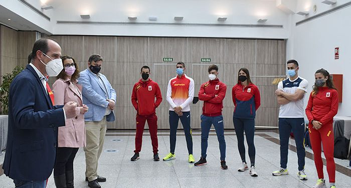 Rojo desea suerte al equipo nacional de 4×100 relevos que busca clasificarse para Tokio este fin de semana