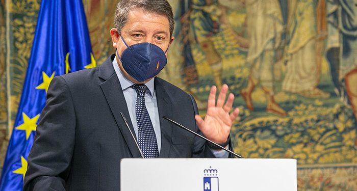 Page coloca la primera piedra del nuevo Centro de Salud de Cifuentes y firma un protocolo con la Diputación Provincial en materia sanitaria Page coloca la primera piedra del nuevo Centro de Salud de Cifuentes y firma un protocolo con la Diputación Provincial en materia sanitaria
