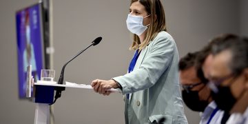 Agudo da las gracias a Guarinos por sus nueve años al frente del PP de Guadalajara y da la bienvenida a Lucas Castillo