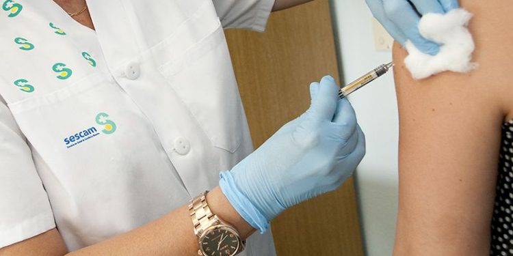 El martes 2 de noviembre comienza la vacunación de la gripe con los mayores de 80 años