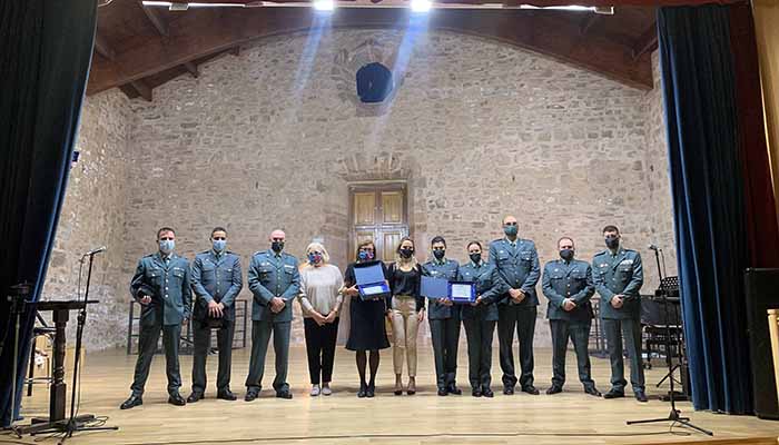 Amparo Donderis y el equipo EMUME de la Guardia Civil, Premios Ciudad de Sigüenza por la Igualdad 2020 y 2021