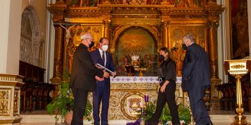 La directora científica del Instituto Ramón y Cajal, Laura García, pronuncia en Guadalajara un emotivo discurso sobre ciencia y Navidad como “transformadoras de la humanidad”