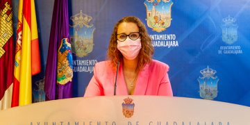 Simón destaca que durante 45 días los actos de Navidad se han desarrollado con “total seguridad y hemos visto una ciudad repleta de vida”