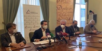 El Gobierno regional declara prioritario el proyecto de despliegue de fibra óptica en 104 localidades de Guadalajara