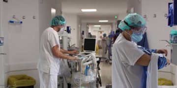 Un fallecido en Guadalajara causa del covid desde el viernes aunque descienden a 22 los ingresados en el hospital