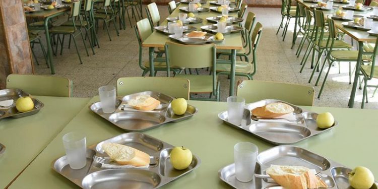 El Ayuntamiento de Guadalajara garantiza esta Semana Santa un total de 548 comidas a 137 menores becados en comedores escolares