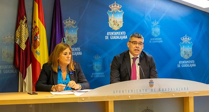 Comienza ‘Garantía +52’, un plan de empleo para 36 personas del Ayuntamiento de Guadalajara y el Gobierno regional enfocado especialmente a dependientes y atención urgente Comienza ‘Garantía +52’, un plan de empleo para 36 personas del Ayuntamiento de Guadalajara y el Gobierno regional enfocado especialmente a dependientes y atención urgente