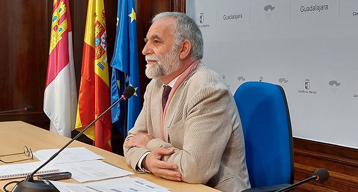 La Escuela de Arte Elena de la Cruz impartirá a partir de septiembre un nuevo grado superior de Fotografía La Escuela de Arte Elena de la Cruz impartirá a partir de septiembre un nuevo grado superior de Fotografía