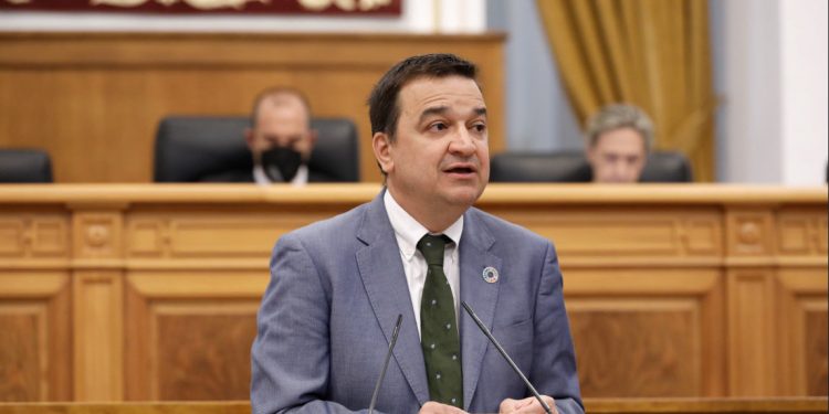 Castilla-La Mancha recupera hoy la Ley de la Viña y el Vino para “defender los intereses del sector más representativo de nuestra tierra” Castilla-La Mancha recupera hoy la Ley de la Viña y el Vino para “defender los intereses del sector más representativo de nuestra tierra”