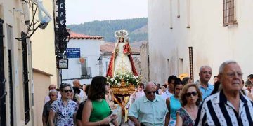 Cogolludo honra a su patrona, la Virgen de los Remedios