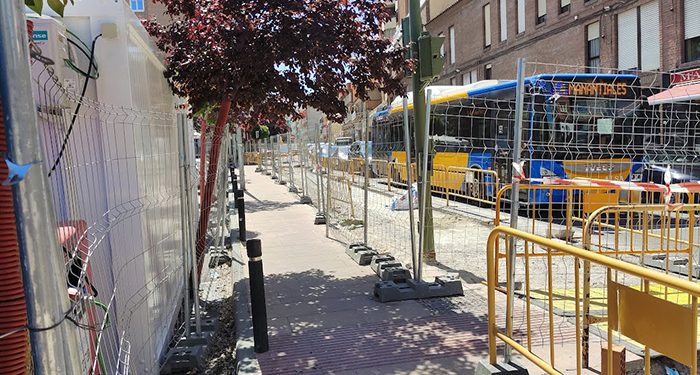 Los trabajos de refuerzo en el desdoblamiento de la calle Ramón y Cajal de Guadalajara producirán cortes de tráfico los días 16 y 17 de agosto Los trabajos de refuerzo en el desdoblamiento de la calle Ramón y Cajal de Guadalajara producirán cortes de tráfico los días 16 y 17 de agosto