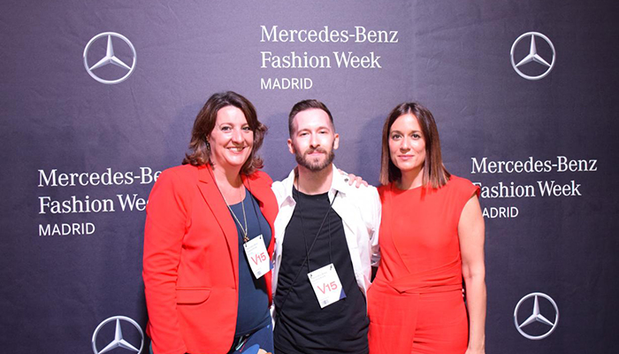 La Junta valora la presencia de la moda de la región en la Mercedes-Benz Fashion Week y la apuesta por técnicas artesanas en la colección de JC Pajares