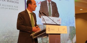 Rojo: “Guadalajara es una ciudad activa con el respeto al medio ambiente y contamos ya con políticas locales que apuestan por un desarrollo sostenible de nuestro entorno”