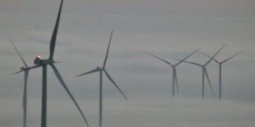 El Reglamento para acelerar el despliegue de las energías renovables no se ajusta al Derecho de la Unión Europea